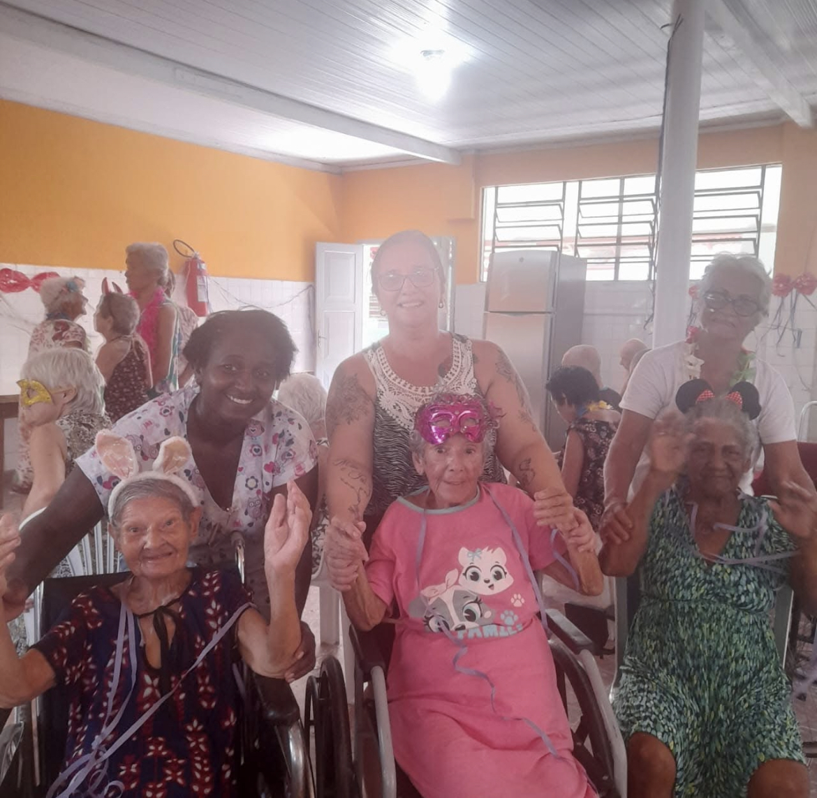 Residentes da Casa Geriátrica São Mateus